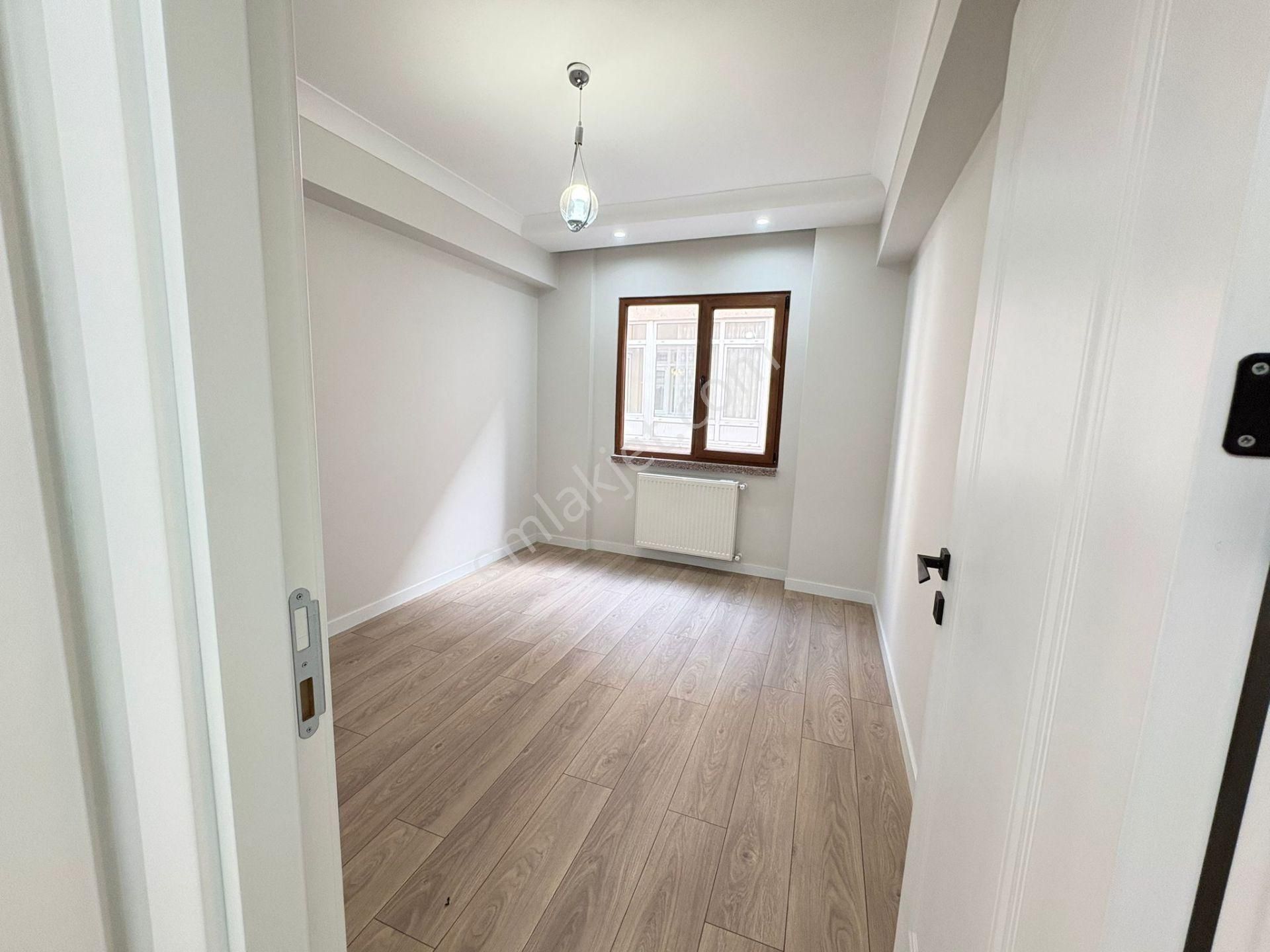 Göral Dan Hakimevi Çetinemeç Yakını Ara Kat Ön Güney Süper Lüx - Görsel 11