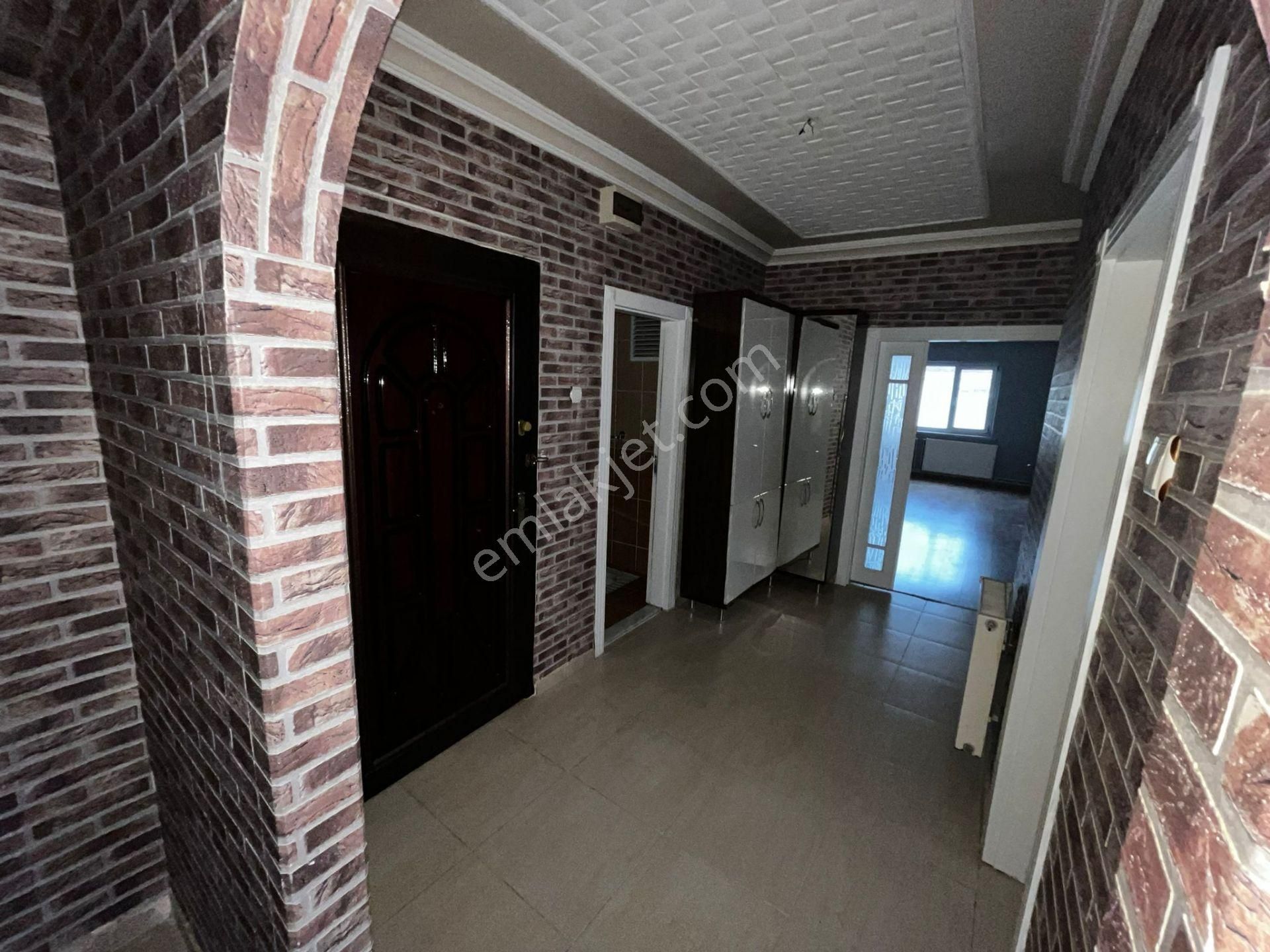 Sincan Mareşal Çakmak Mh.de 3+1 Yapılı Kiralık Daire - Görsel 19