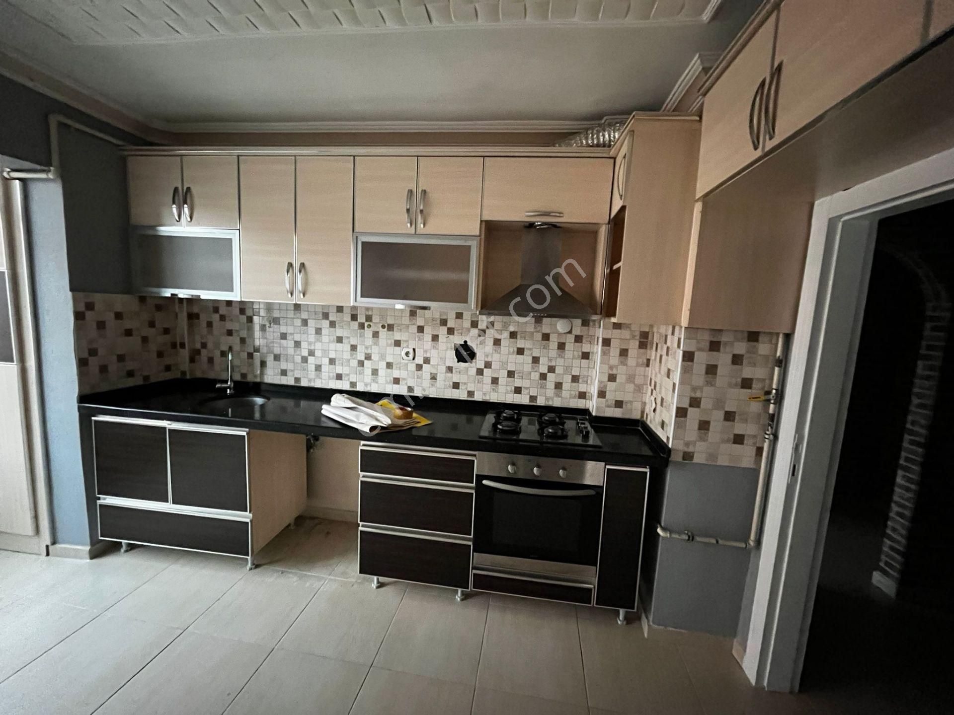 Sincan Mareşal Çakmak Mh.de 3+1 Yapılı Kiralık Daire - Görsel 2