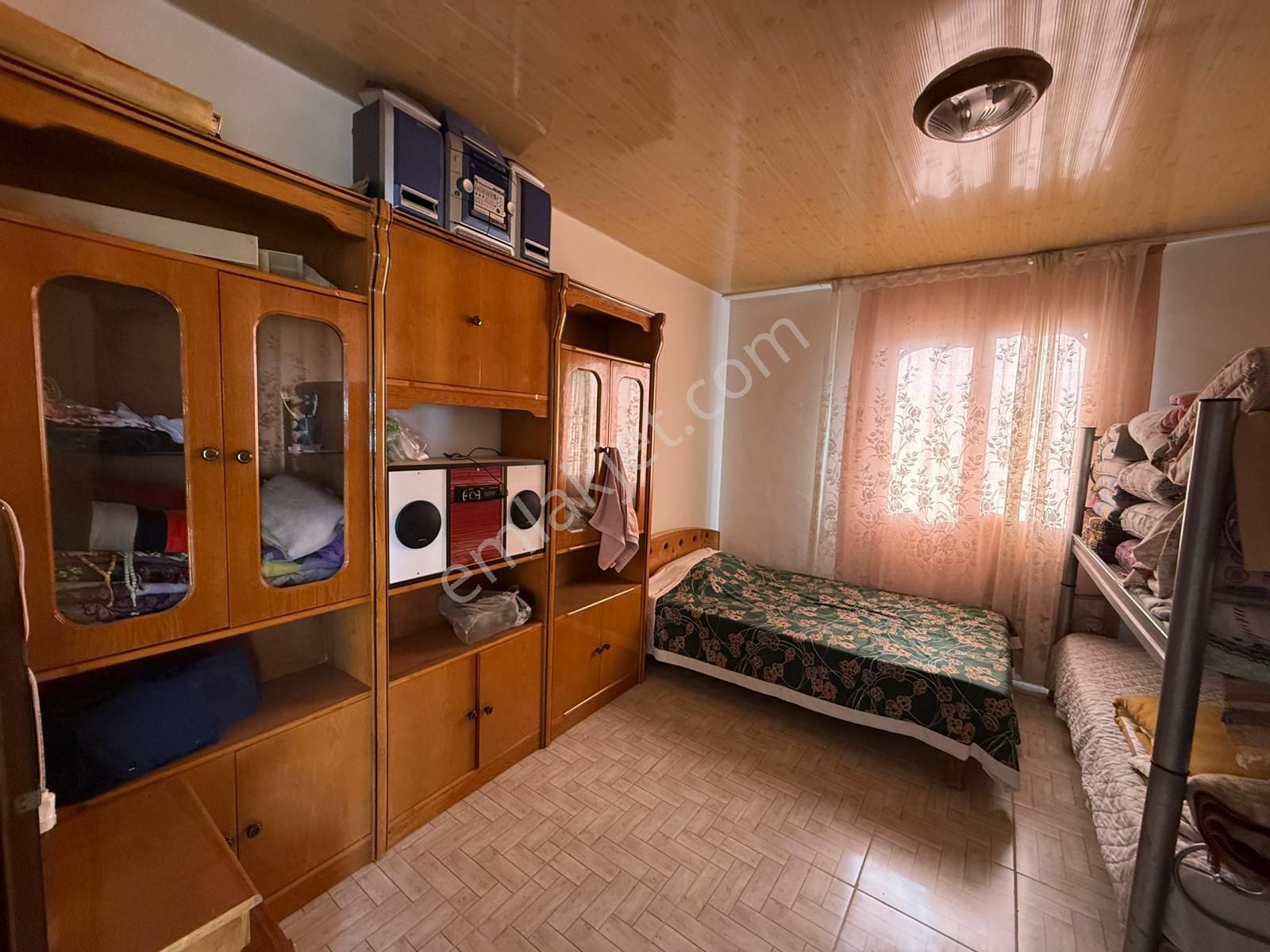 Toroslar Borcak'ta Satılık Müstakil Ev Ve Geniş Arsa - Görsel 3