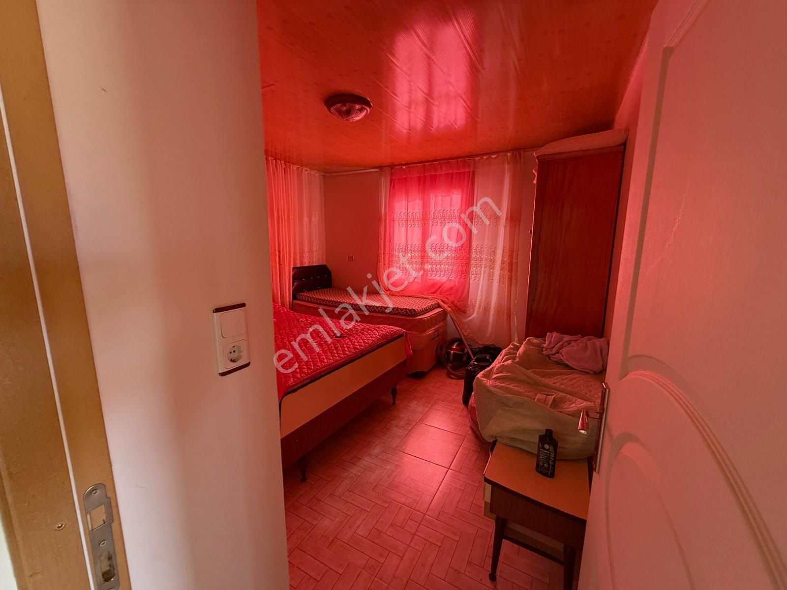 Toroslar Borcak'ta Satılık Müstakil Ev Ve Geniş Arsa - Görsel 9