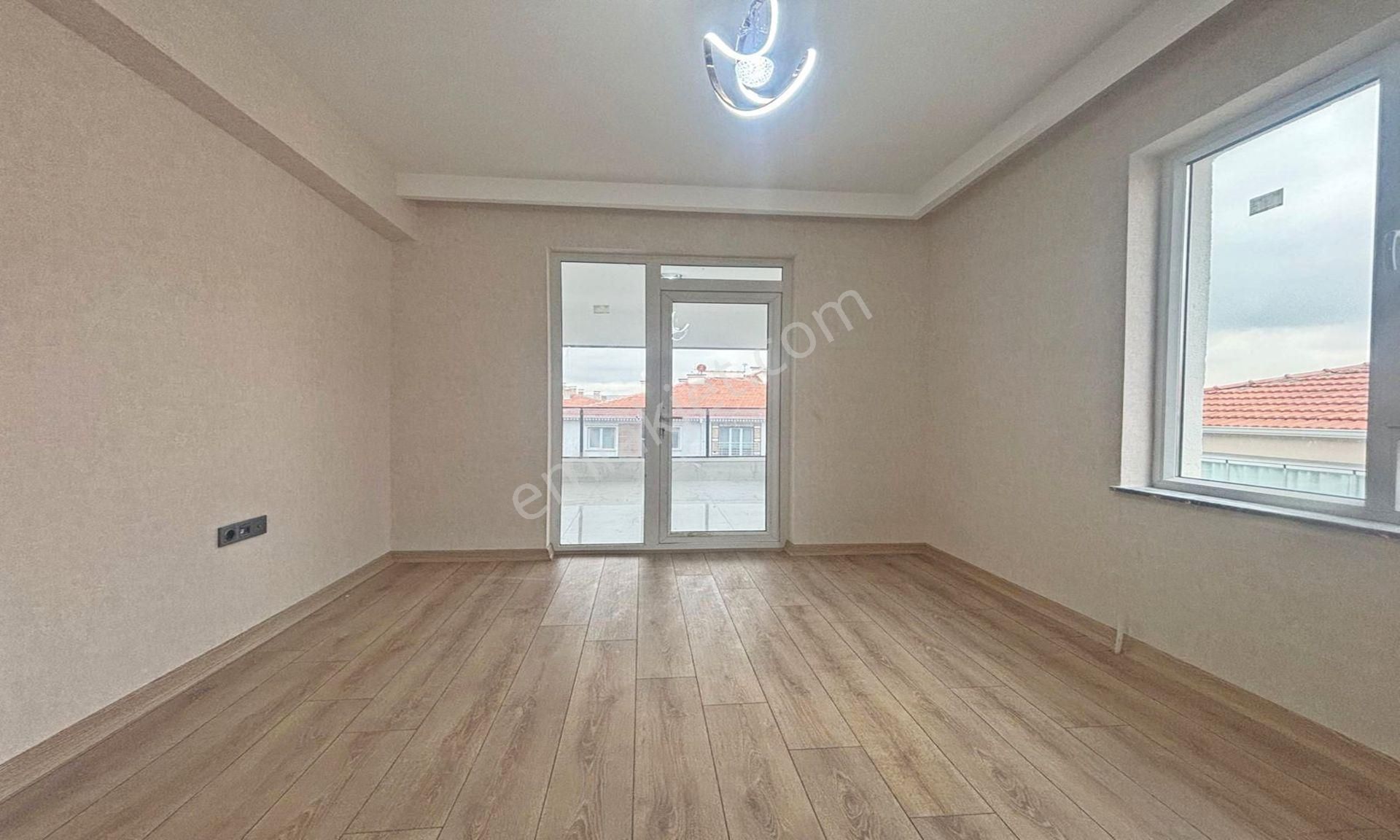 Bulvar'dan Cadde Yakını Ultra Lüx Yapılı Katta Geniş 3+1 Daire!! - Görsel 20