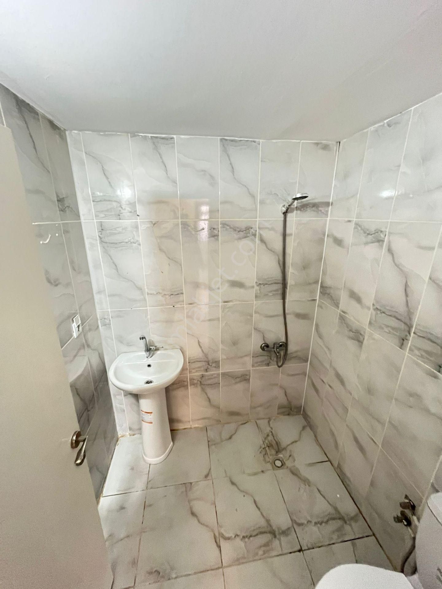 Kanuni De Asansörlü Yapılı 3+1 - Görsel 17