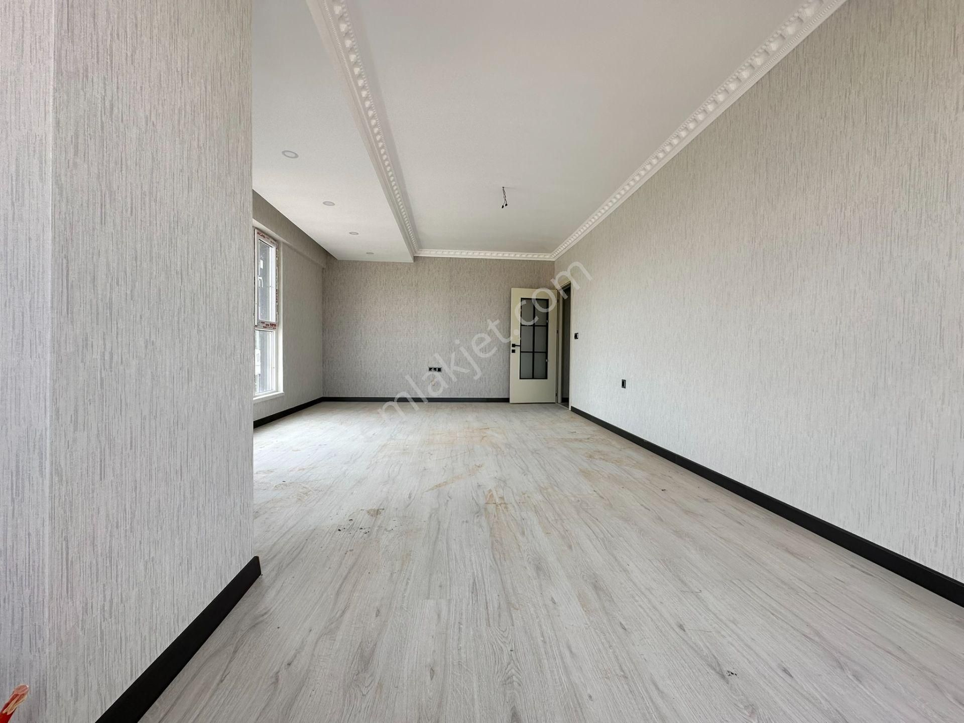 Pursaklar Mehmet Zengin Emlak'tan Asansörlü Sıfır 1.kat 3+1 Ful Yapılı Daire - Görsel 15