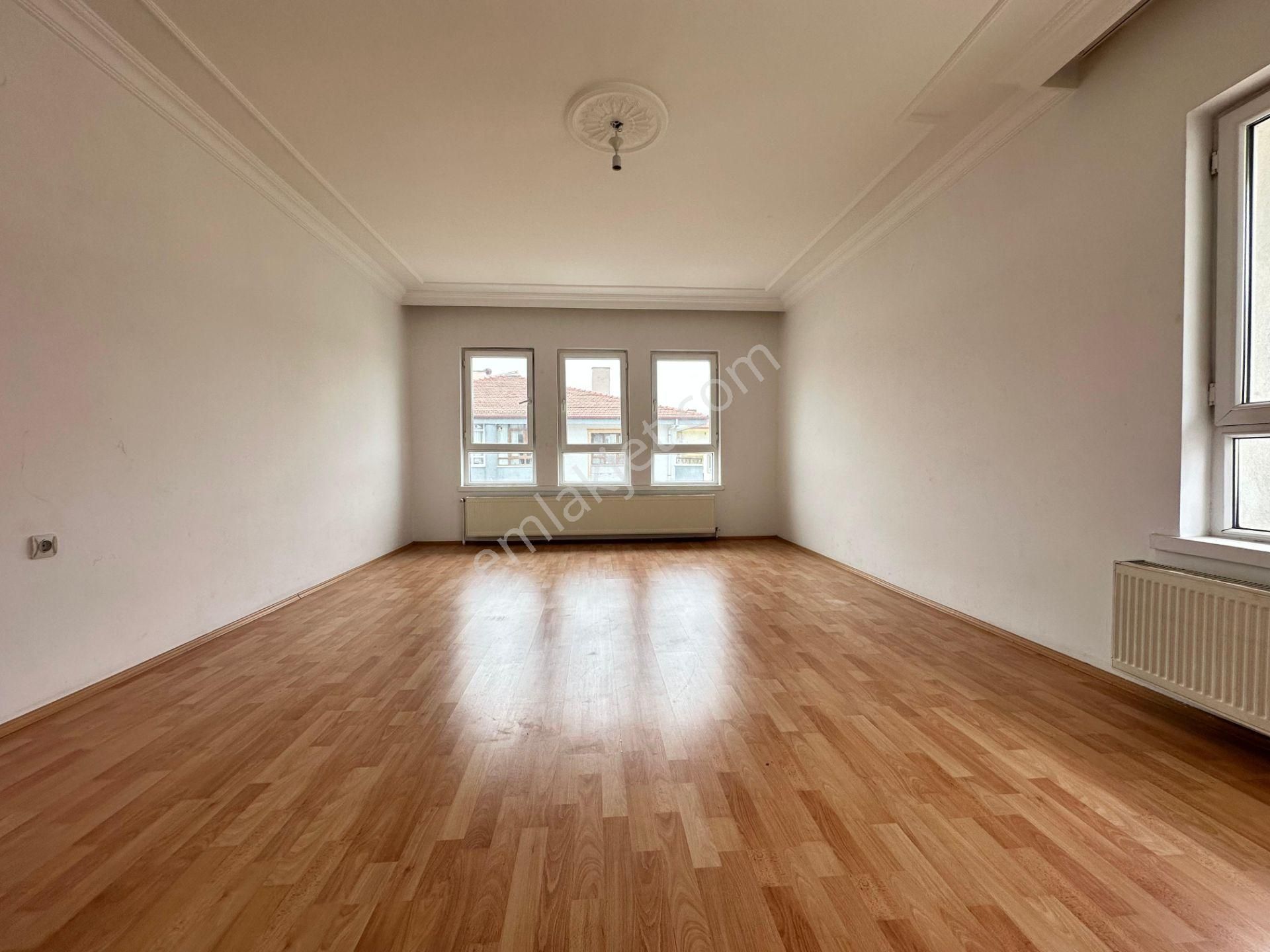 Pursaklar Mehmet Zengin Emlak'tan Fatih Mah. 3.kat 7+1 3 Banyolu Dubleks Daire - Görsel 10