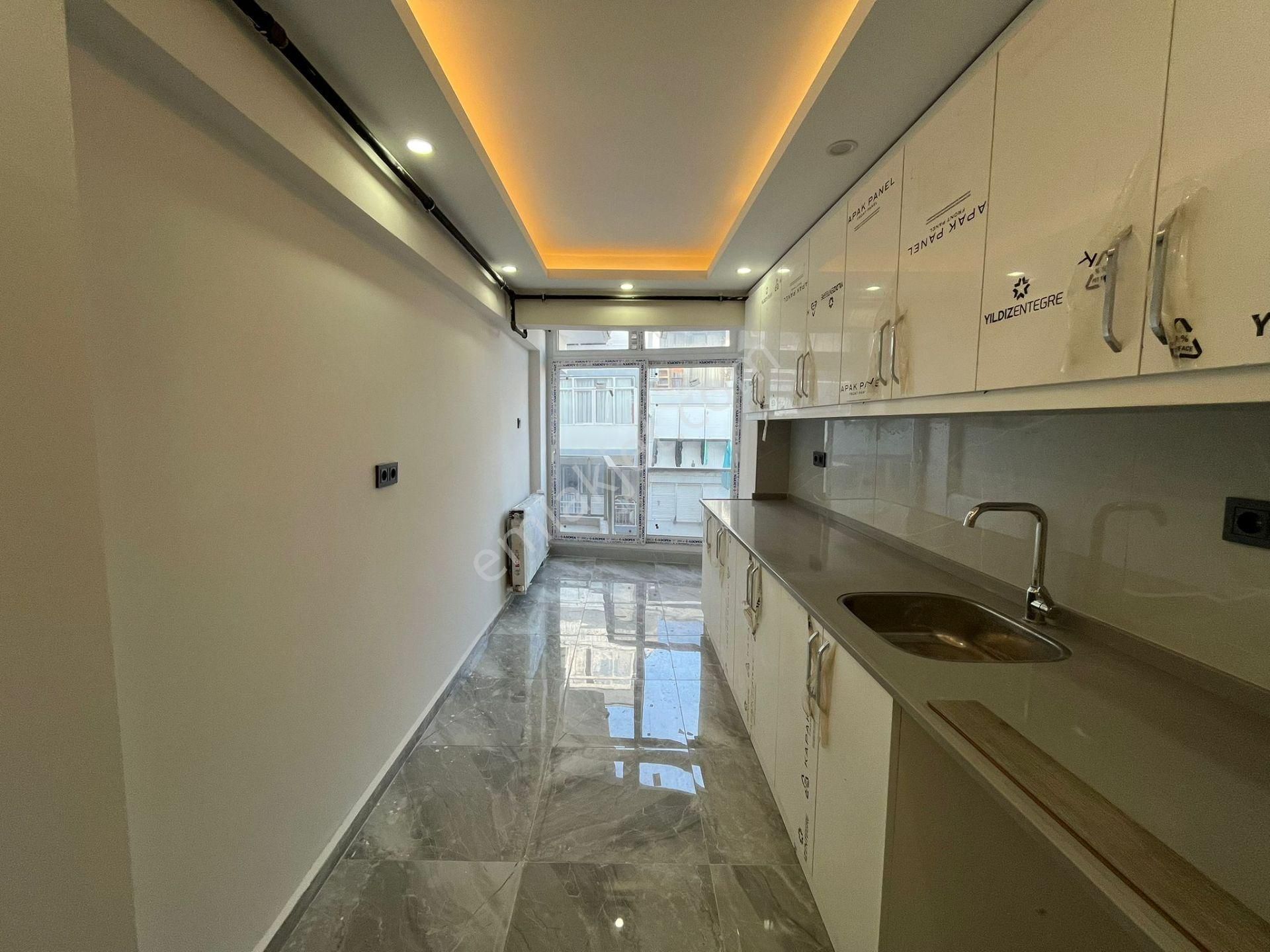 Sıfır Tadilatlı,merkezi,deniz Manzaralı Kiralık 3+1 - Görsel 7