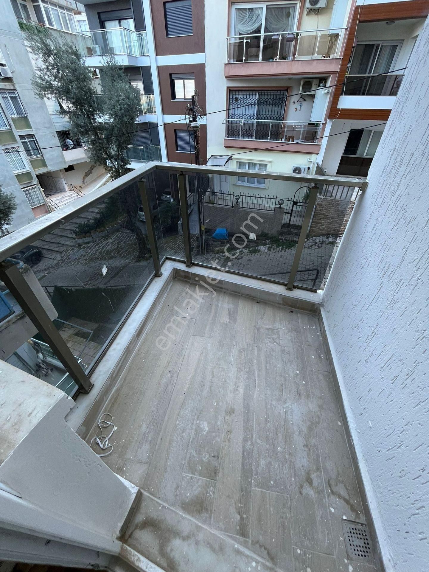 Sıfır Tadilatlı,merkezi,deniz Manzaralı Kiralık 3+1 - Görsel 17