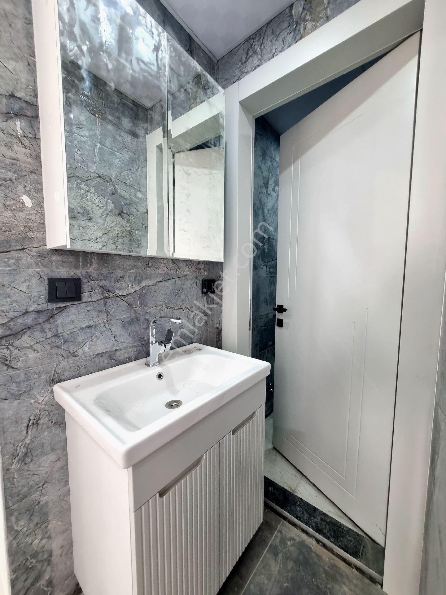 Karahasanlı'da Şehir Hastanesi Yakını 110m² 2+1 Asansörlü Arakat Satılık Daireler - Görsel 13