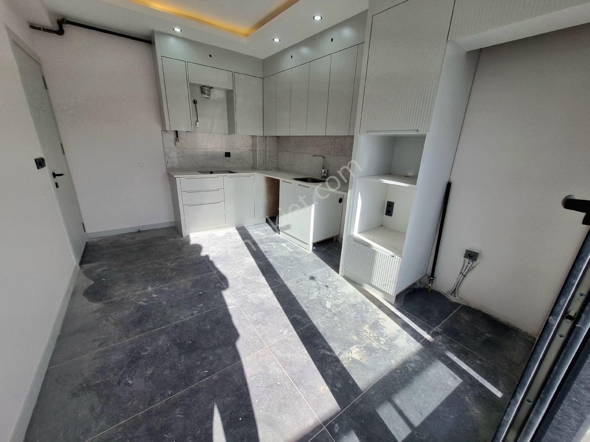 Karahasanlı'da Şehir Hastanesi Yakını 110m² 2+1 Asansörlü Arakat Satılık Daireler - Görsel 15