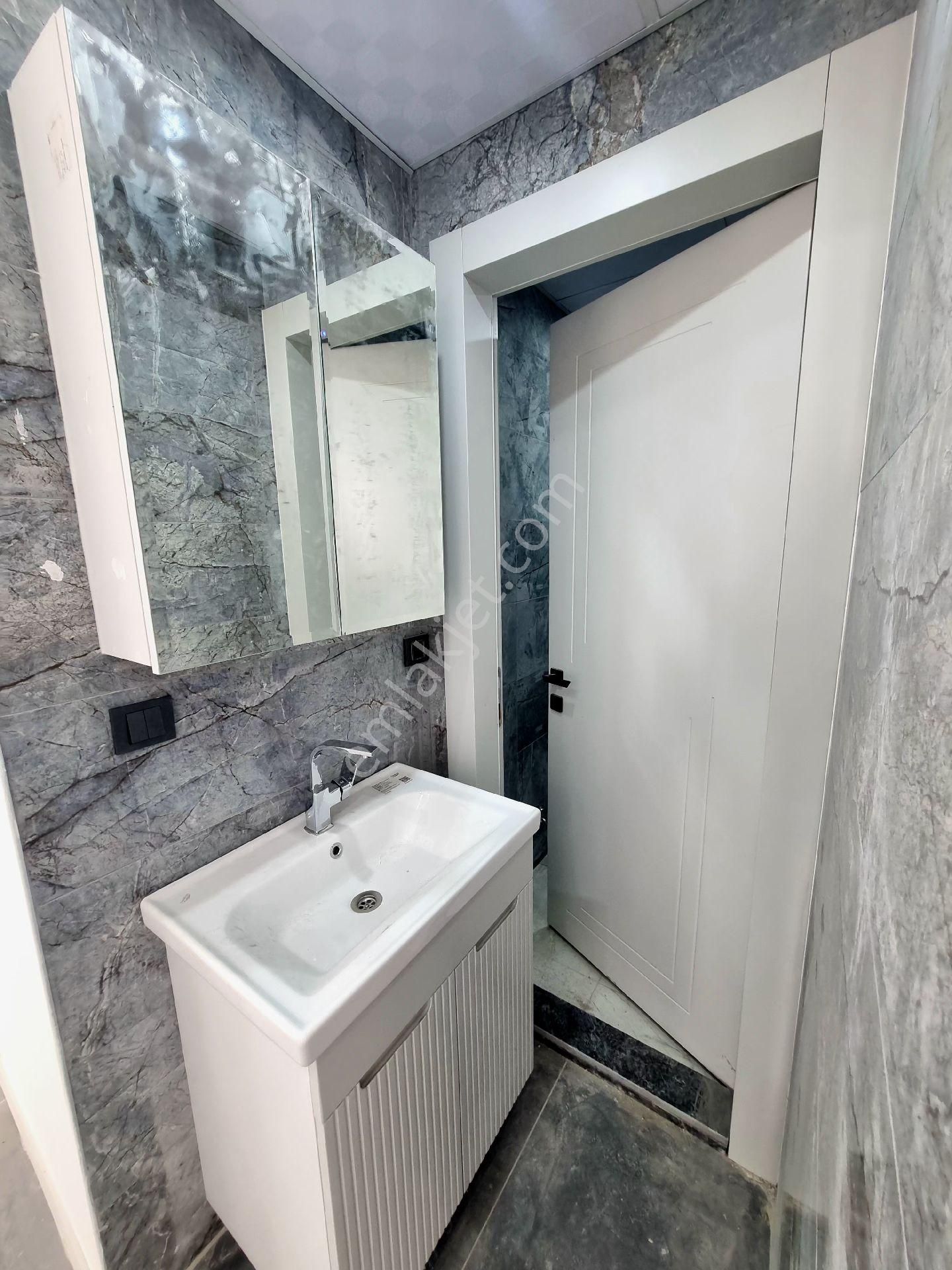 Karahasanlı'da Şehir Hastanesi Yakını 110m² 2+1 Asansörlü Arakat Satılık Daireler - Görsel 29