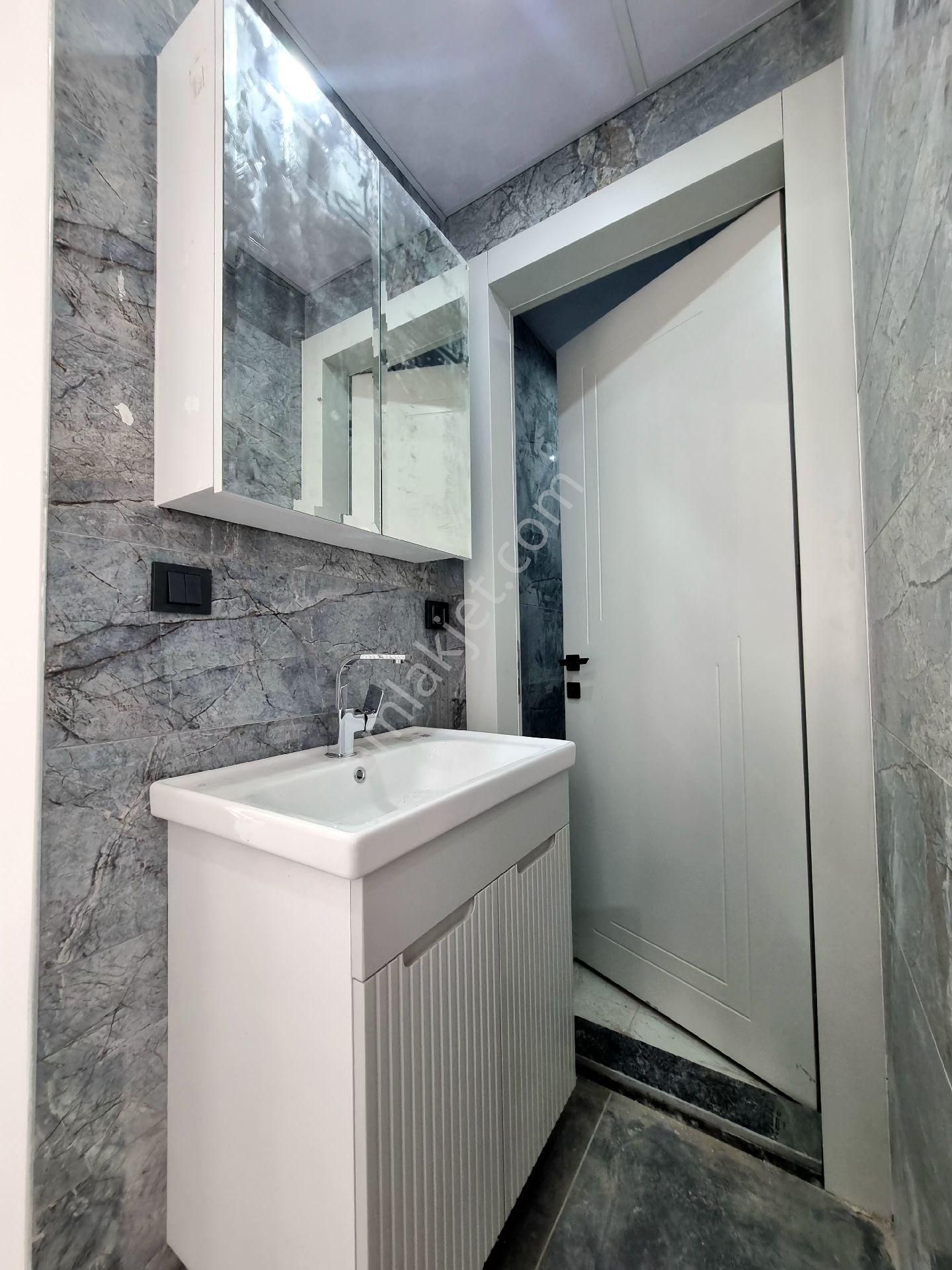 Karahasanlı'da Şehir Hastanesi Yakını 110m² 2+1 Asansörlü Arakat Satılık Daireler - Görsel 28