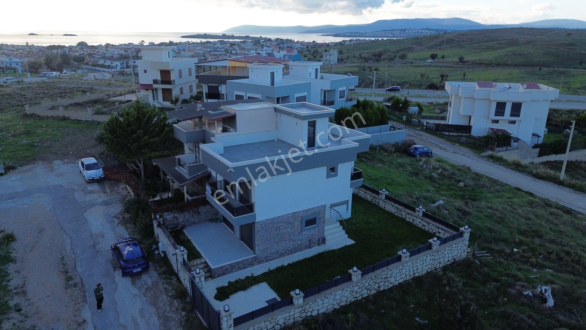 Veri'den Akarca'da 4+1, Doğalgaz Hazır,satılık Villa! - Görsel 2