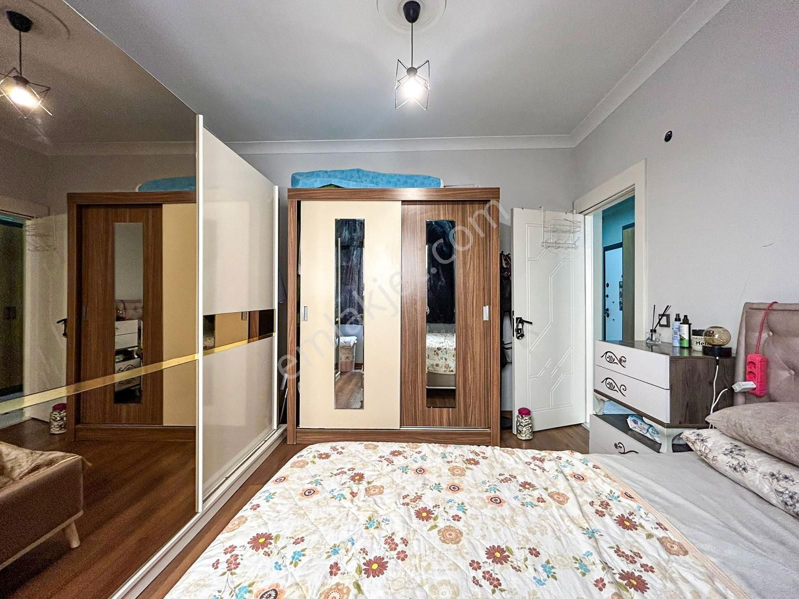 Marcity'den K.çekmecede Starcity Yakını 2+1 Daire - Görsel 11