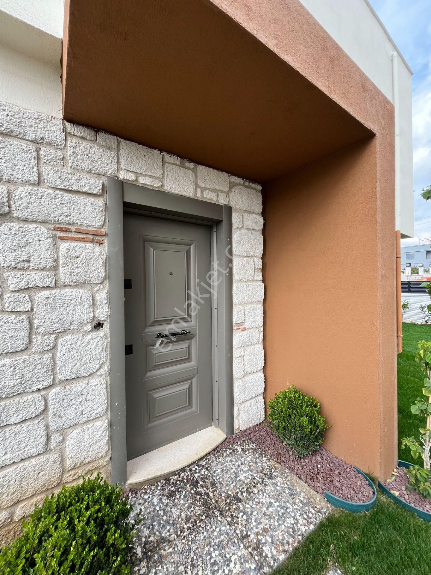 Veri'den Müstakil Bahçeli,doğalgazlı,konforlu Sıfır Villa! - Görsel 2