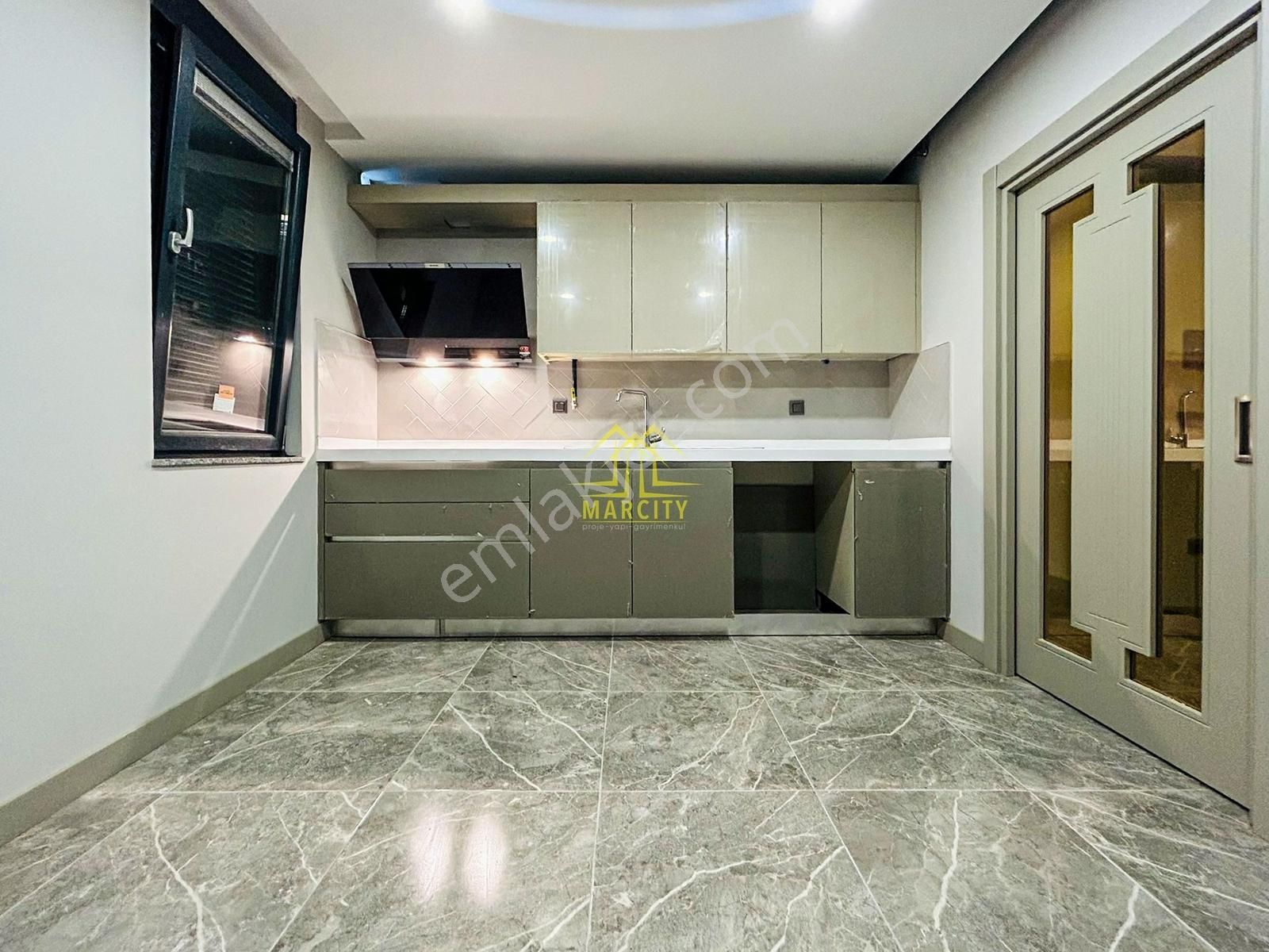 Marcity'den Kıbrıs Park Yakını 3+2 214m²akıllı Lüx A Plus Dublex