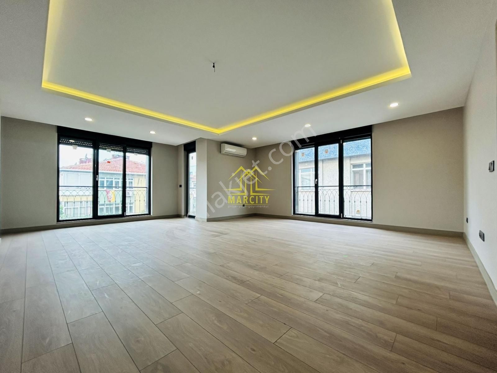 Marcity'den Kıbrıs Park Yakını 3+2 214m²akıllı Lüx A Plus Dublex - Görsel 3