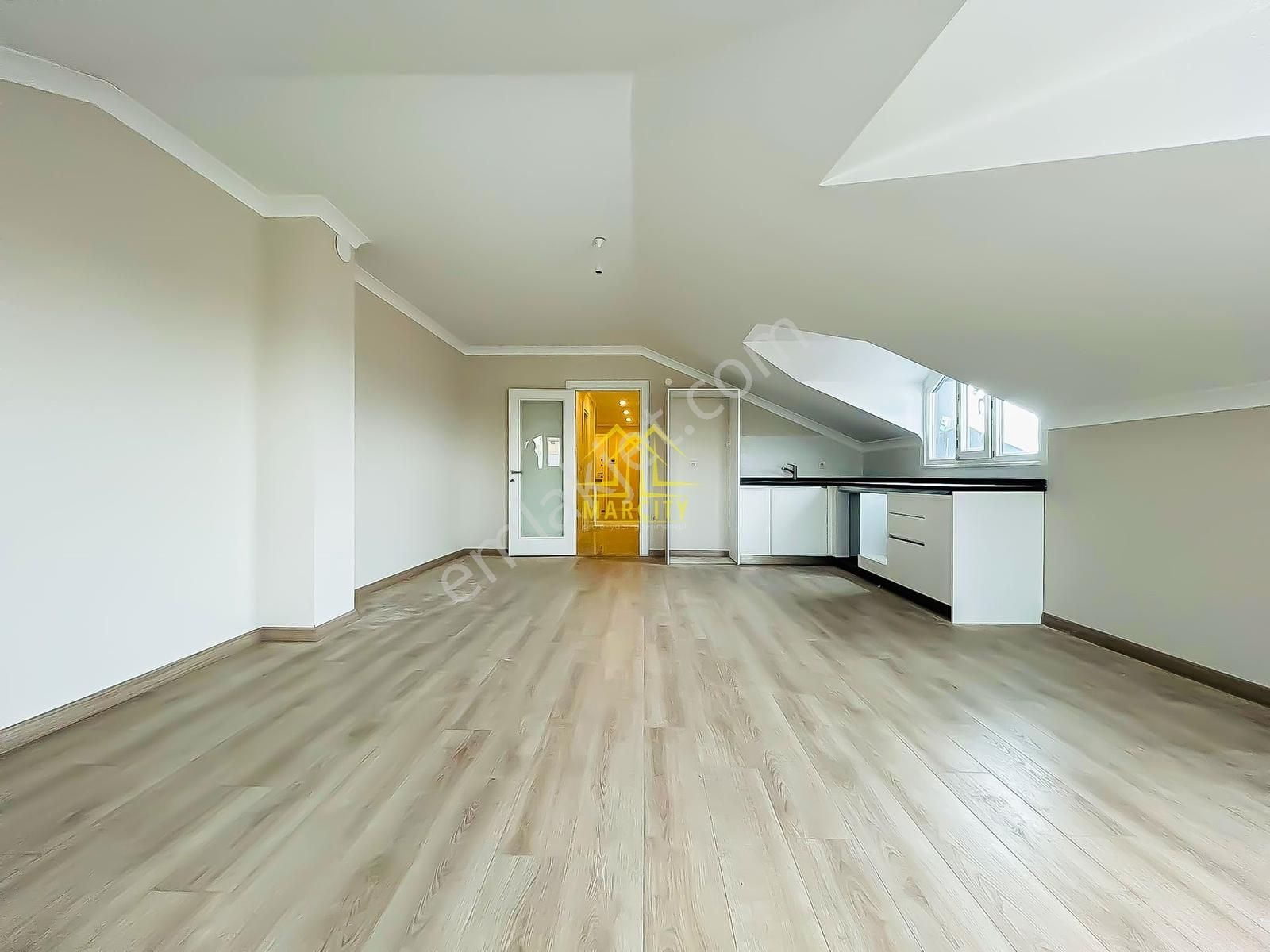 Marcity'den Çalışlar'da 5+2 260m² Lüx Ferah Dublex Daire - Görsel 6