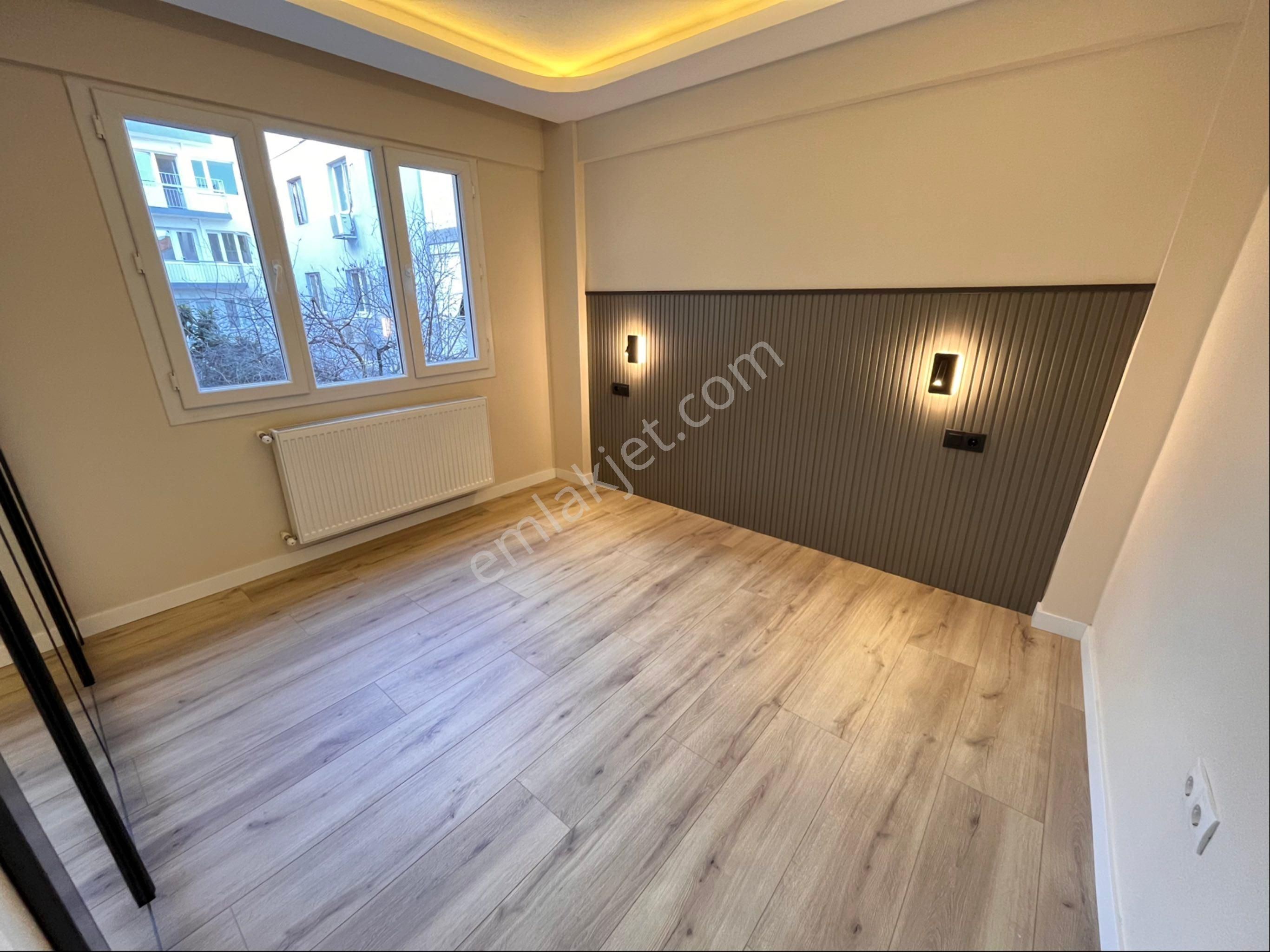 Hatay Noktada Cadde Yakını Park Manzalı Lüks Dekorlu 3+1 Arakat - Görsel 11