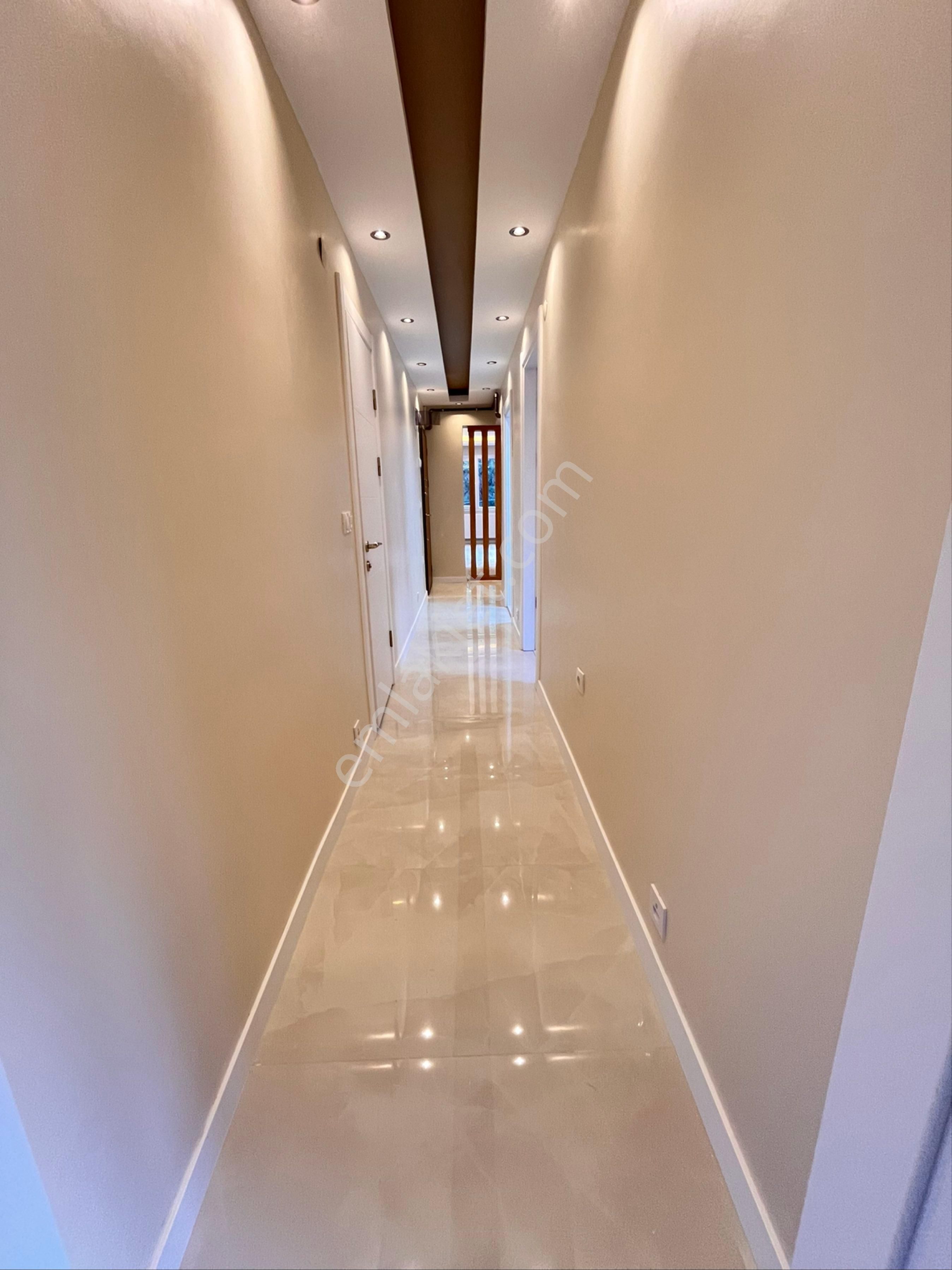 Hatay Noktada Cadde Yakını Park Manzalı Lüks Dekorlu 3+1 Arakat - Görsel 28