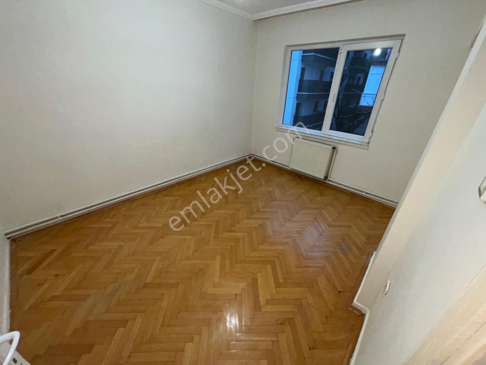 İlk-ev'den Çetin Emeç Bulvarı Yakını Dikmen Cadde Paraleli Ara Katta Kombili Boş Her Zaman Görülebi - Görsel 17