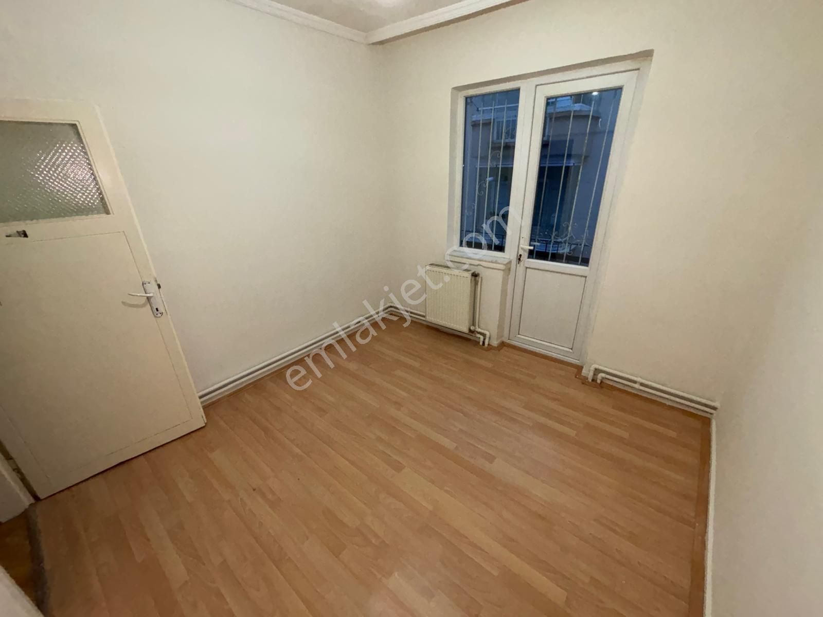 İlk-ev'den Çetin Emeç Bulvarı Yakını Dikmen Cadde Paraleli Ara Katta Kombili Boş Her Zaman Görülebi - Görsel 9