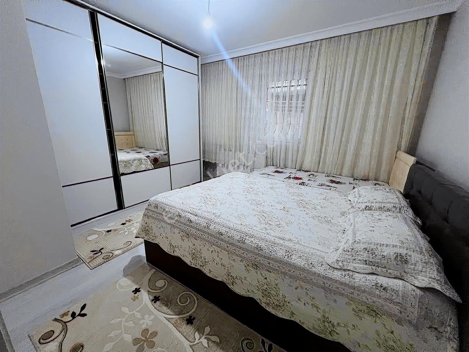 Taylan Emlaktan Feridunçelikte Ebevyn Banyolu Asansörlü 2+1 - Görsel 14