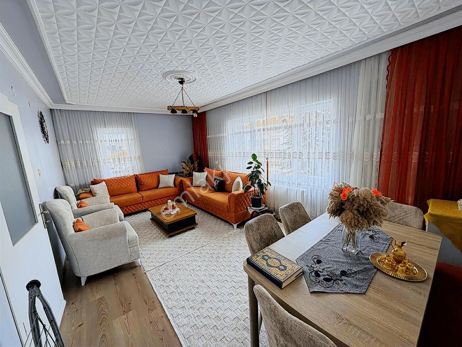 Taylan Emlaktan Karapürçekte 1.kat 3+1 Masrafsız Satılık Daire - Görsel 4