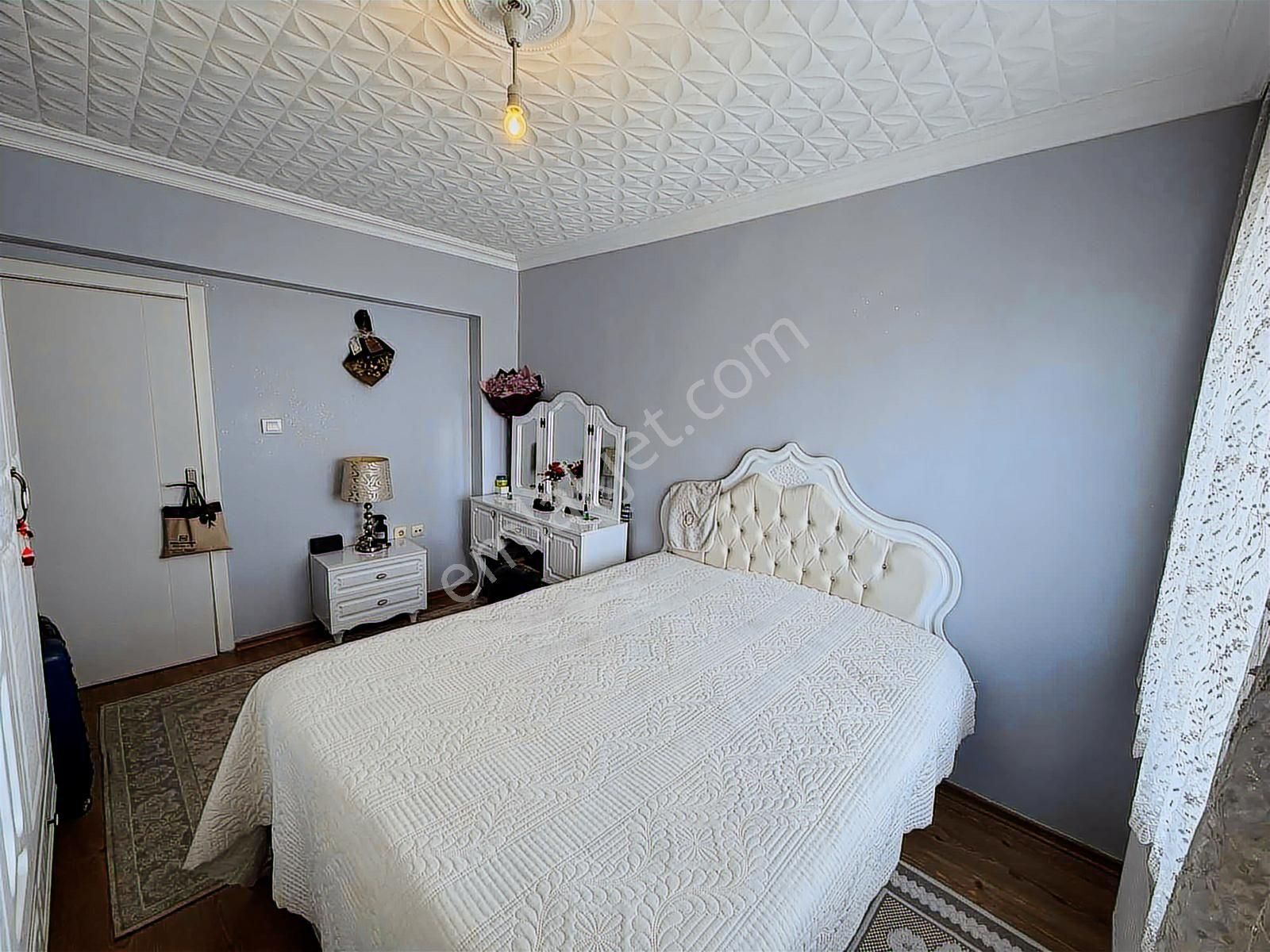 Taylan Emlaktan Karapürçekte 1.kat 3+1 Masrafsız Satılık Daire - Görsel 16