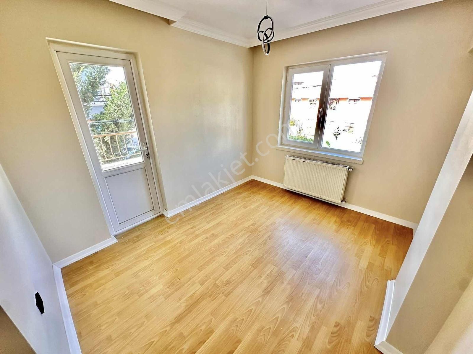 Taylan Emlaktan Karapürçekte 1.kat 3+1 Masrafsız Satılık Daire - Görsel 2