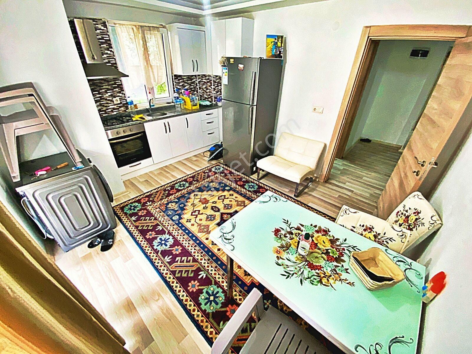 🔴🔴aktif'ten Kaçmaz Fırsat Akçay'da Satılık 5 Yaşında Asansörlü 2+1daire