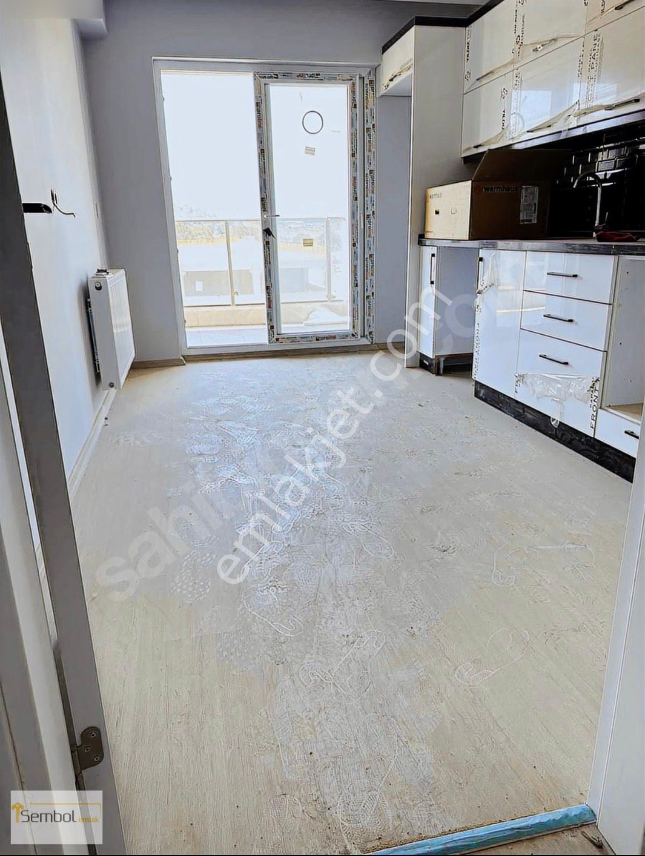 Salihli Berkay Emlaktan Satılık Kipa Arkasında 2+1 Doğalgaz Isıtmalı Sıfır Daire - Görsel 4