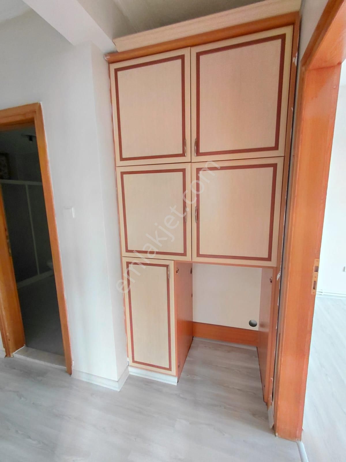 Emrah Çiftci'den Selçuklu Yazır Mah.beyhekim Cad.yanı Kiralık 3+1 Arakat Kombili Daire - Görsel 13