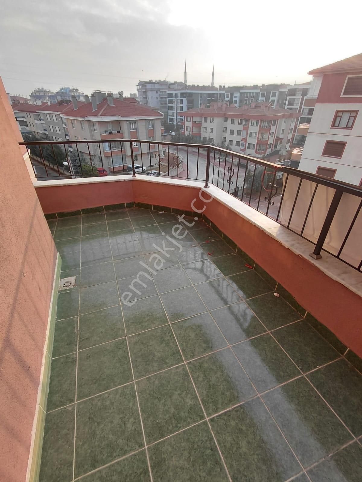 Emrah Çiftci'den Selçuklu Yazır Mah.beyhekim Cad.yanı Kiralık 3+1 Arakat Kombili Daire - Görsel 25