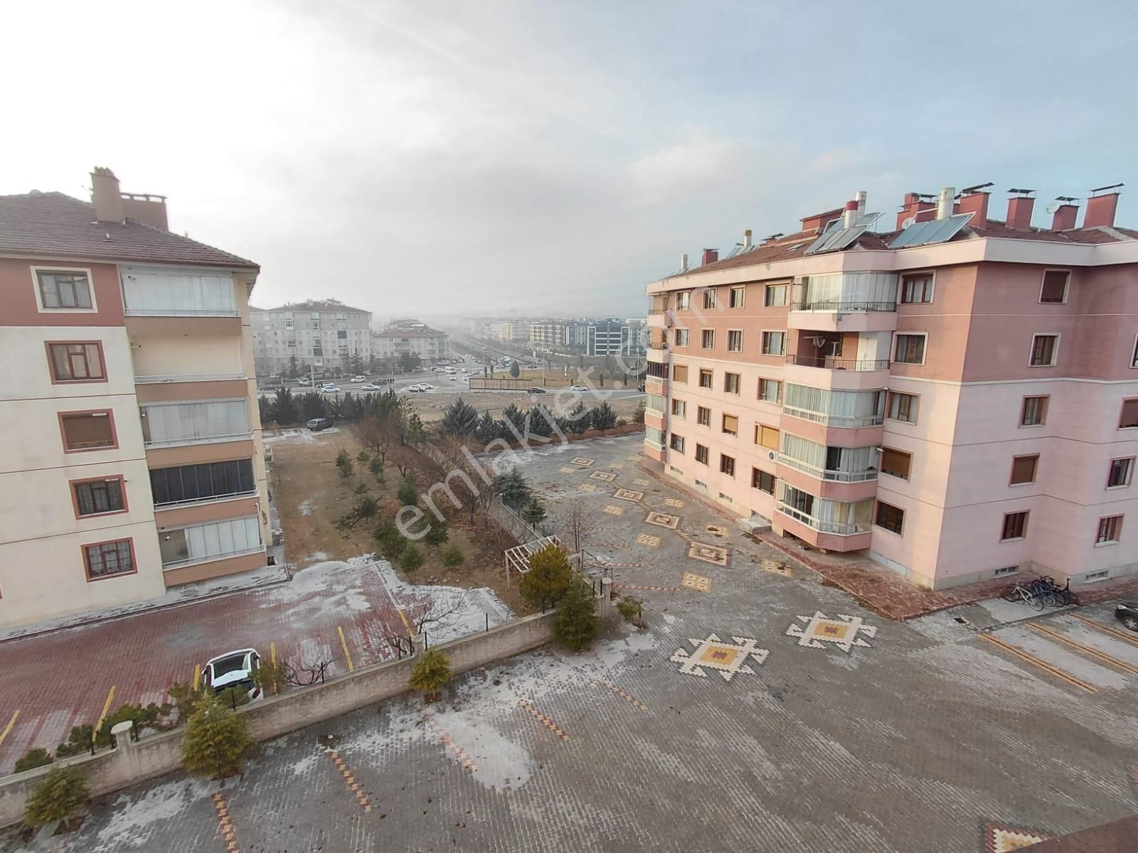 Emrah Çiftci'den Selçuklu Yazır Mah.beyhekim Cad.yanı Kiralık 3+1 Arakat Kombili Daire - Görsel 31