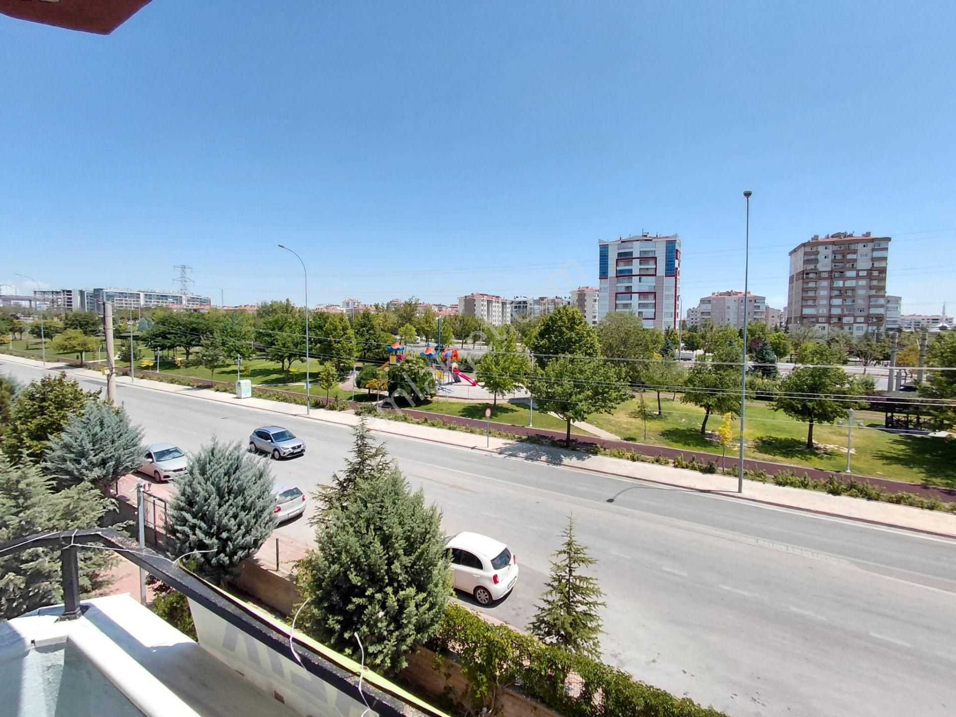 Emrah Çiftci'den Selçuklu Yazır Mah.tramvay Hattı Yanı Bakımlı Kiralık 3+1 Daire - Görsel 15