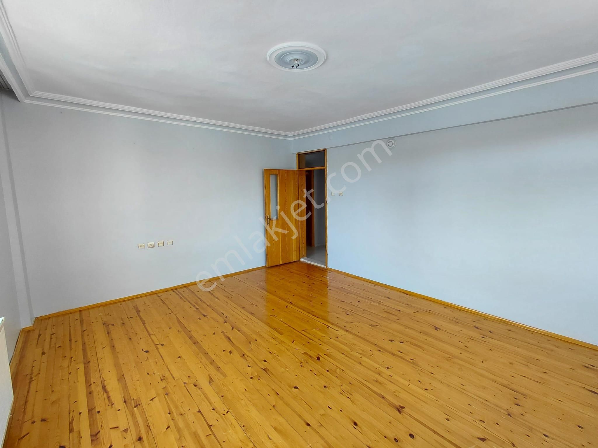 Emrah Çiftci'den Selçuklu Yazır Mah.tramvay Hattı Yanı Bakımlı Kiralık 3+1 Daire - Görsel 22