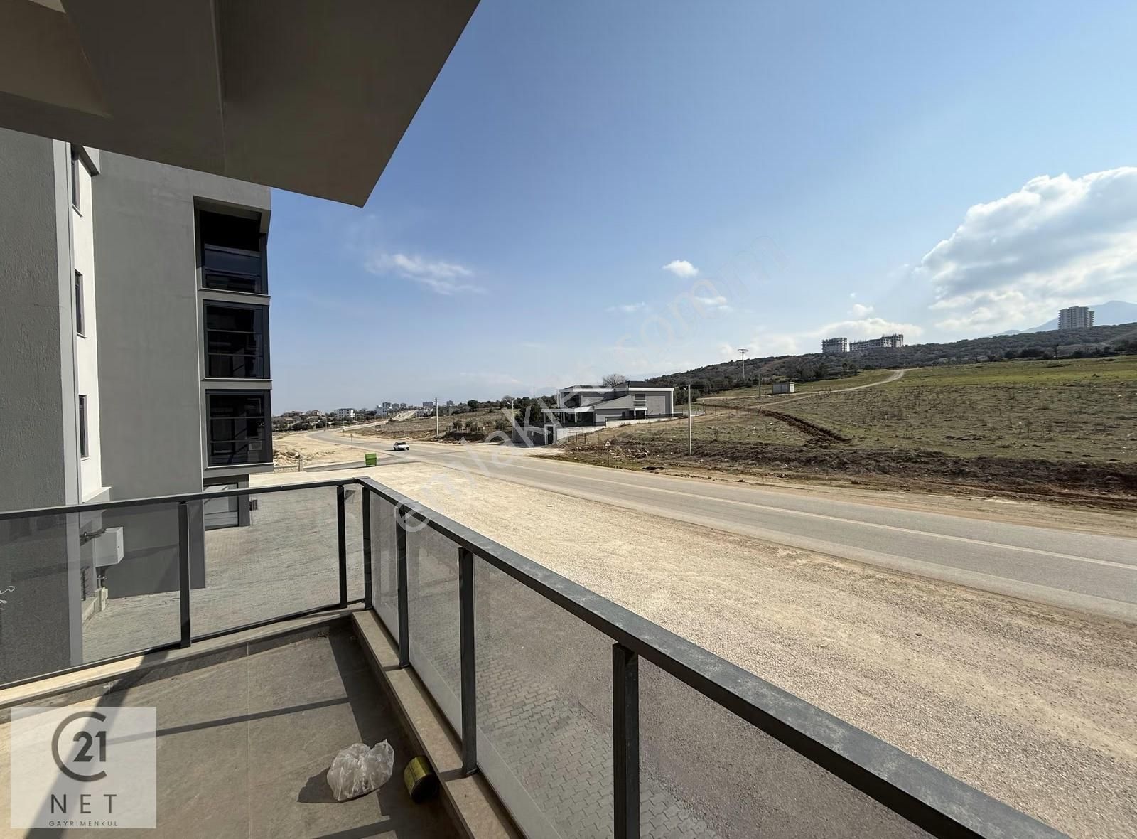 Century 21 Net'ten Çakmak'ta Lüks Site İçi 3+1 Kiralık Daire - Görsel 24