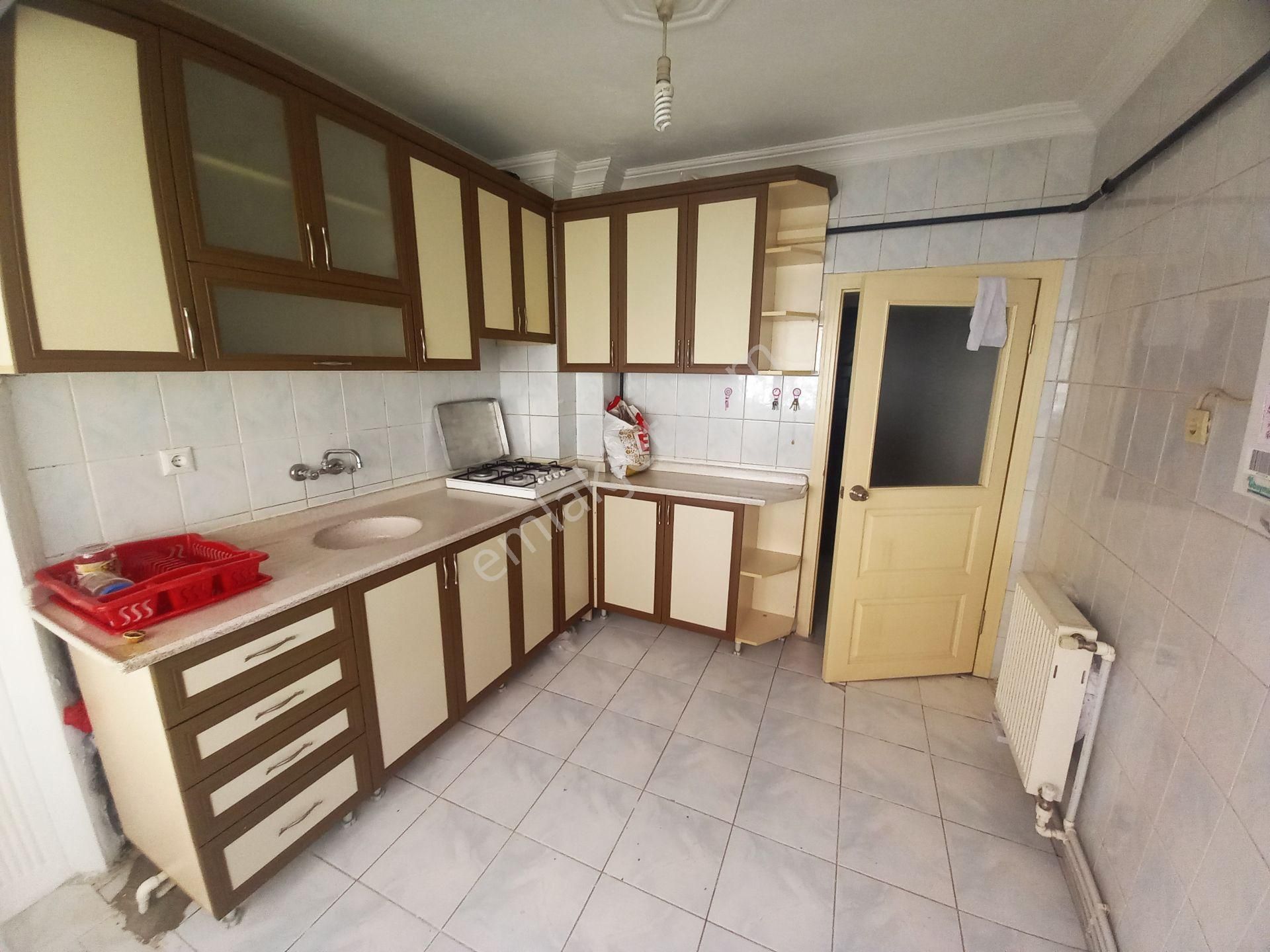 Elif Gayrimenkulden Sincan Da Malazgirt Mahallesin De Çok Güzel Konumda Kiralık 3+1 Daire - Görsel 2