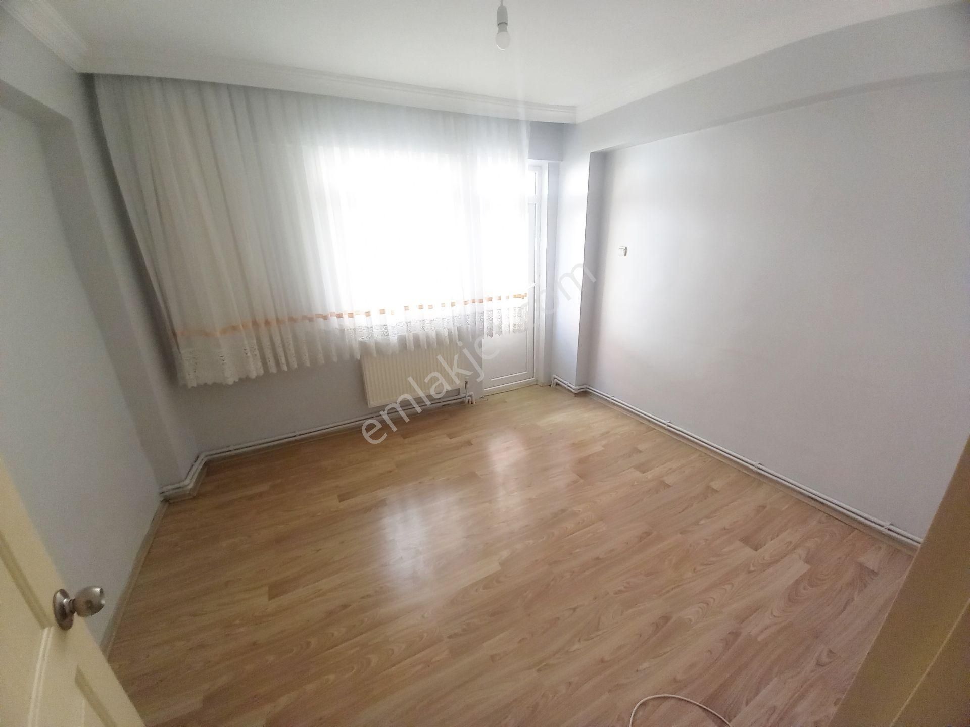 Elif Gayrimenkulden Sincan Da Malazgirt Mahallesin De Çok Güzel Konumda Kiralık 3+1 Daire - Görsel 9