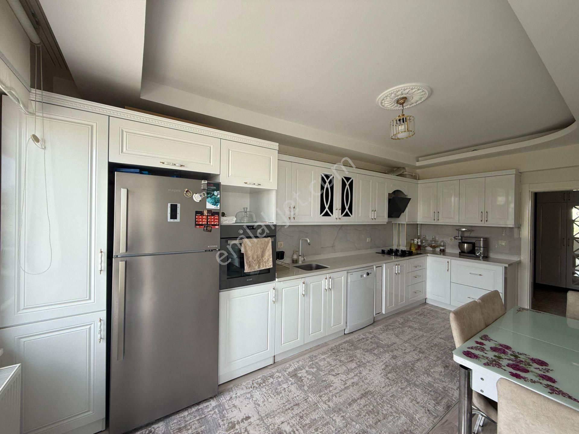 E.gökal Yeni Açılan Bor Yolu Ara Kat 4+1 Mükemmel Konumlu Daire - Görsel 4