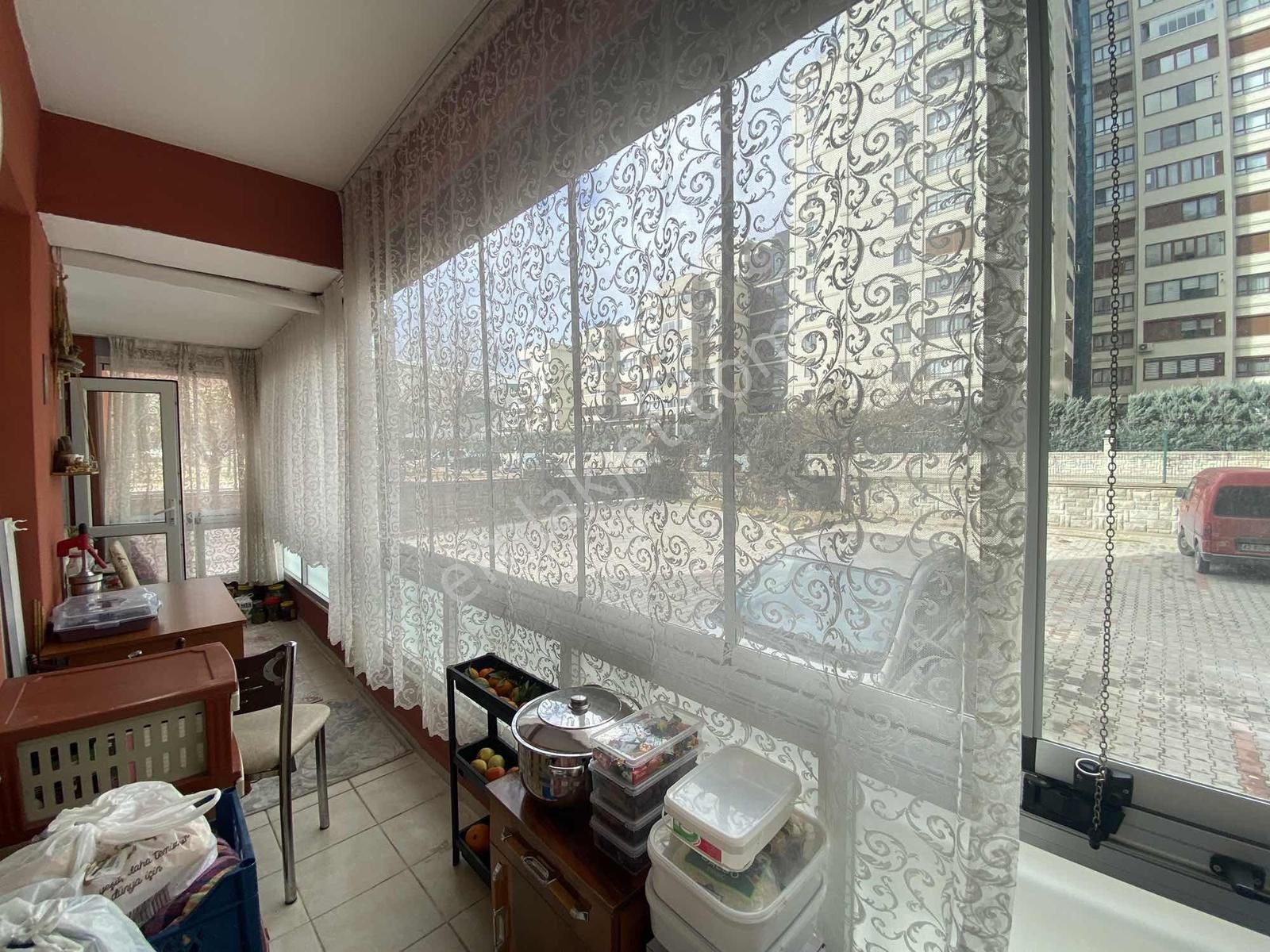 Parsana Mahallesi'nde Stadyum Cepheli, Merkezi Konumda 2+1 Daire - Görsel 16