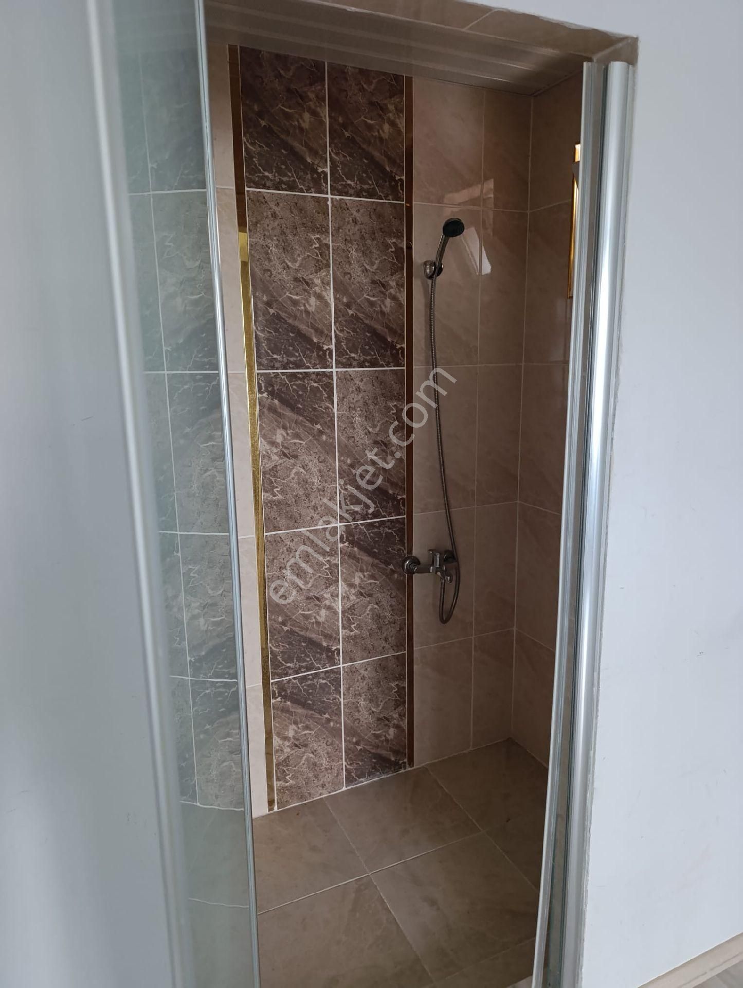 Yükseltepe Mah Kiralık 3+1 Yapılı Geniş Ferah Daire 1 Kat - Görsel 15