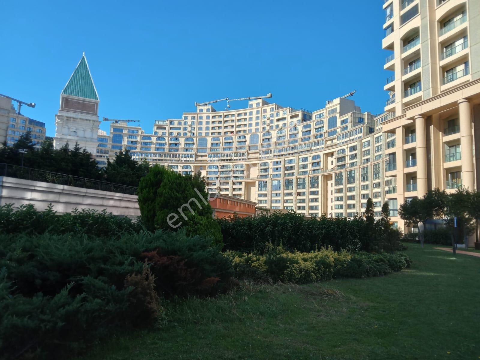 Kiptaş Venezia Mega'da Satılık 1+1 Boş Kare Salon Avm Mnz. Daire - Görsel 7