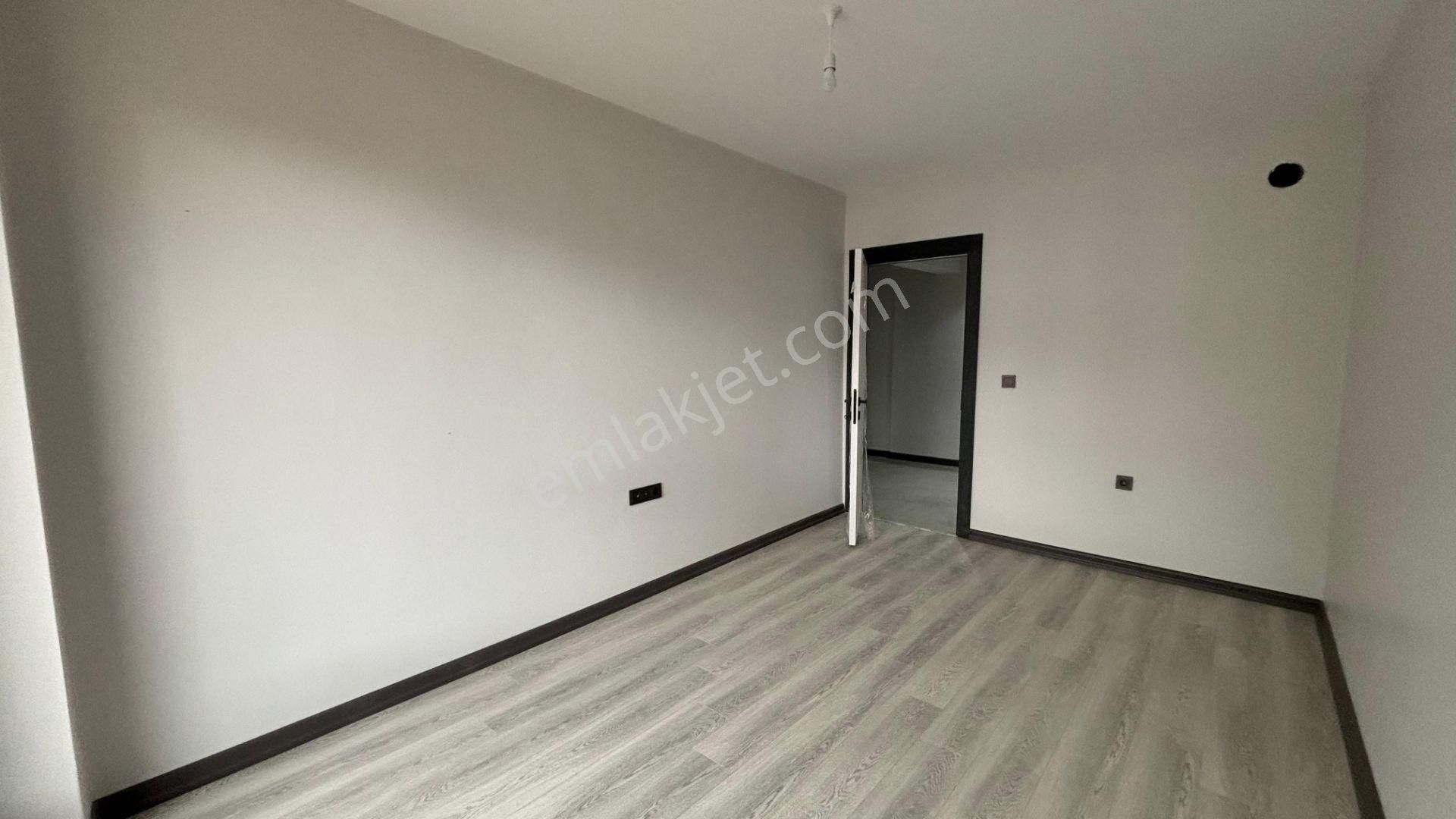 !! Recep Ümit'ten Çamlıca Mahallesinde Tombakzade Blv. Yakınında Özel Garajlı Lüx 2+1 Daireler Fç39 - Görsel 15