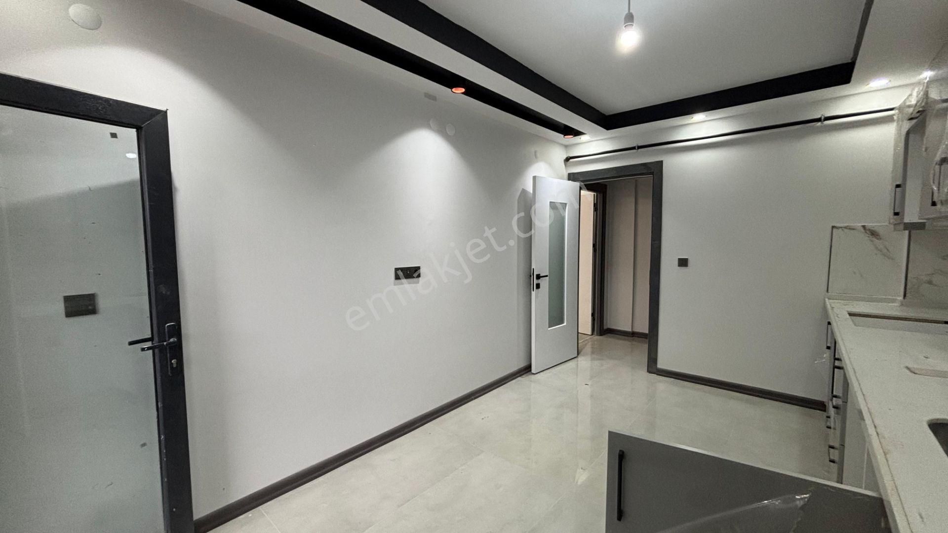 !! Recep Ümit'ten Çamlıca Mahallesinde Tombakzade Blv. Yakınında Özel Garajlı Lüx 2+1 Daireler Fç39 - Görsel 10