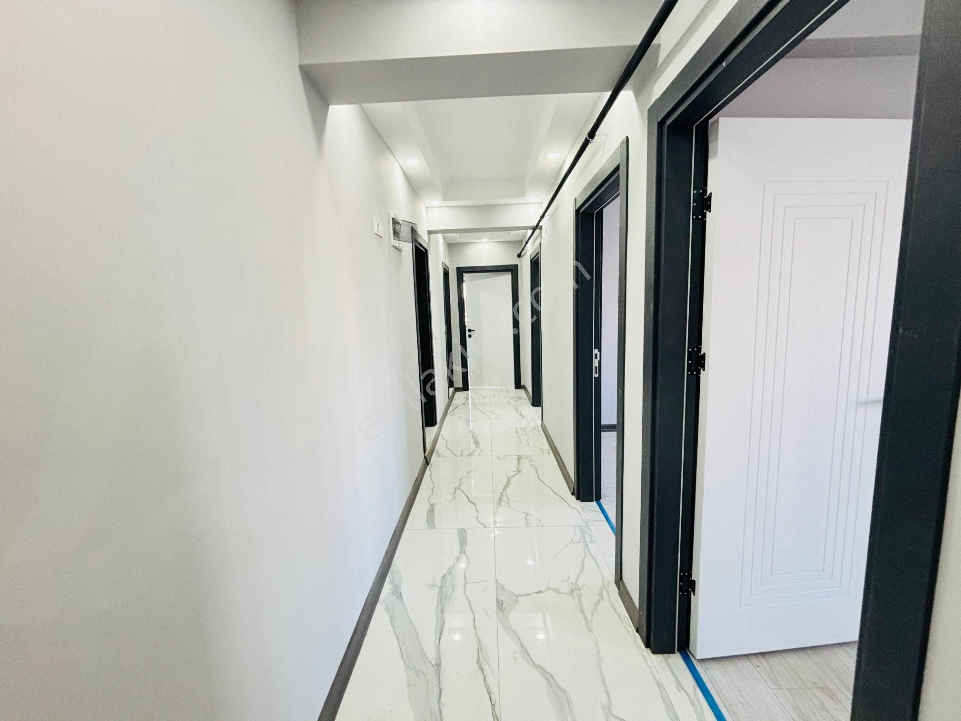 Güven'den Tepe'de Okullar Yanı Ara Kat Ön Cephe 2+1 Daire - Görsel 26