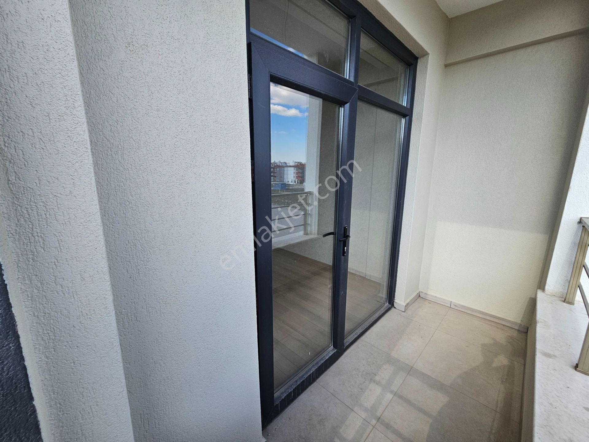 Kahramanlar Cad. Yakını İşyapar Gayrimenkul'den Lüks 3+1 Daire - Görsel 39