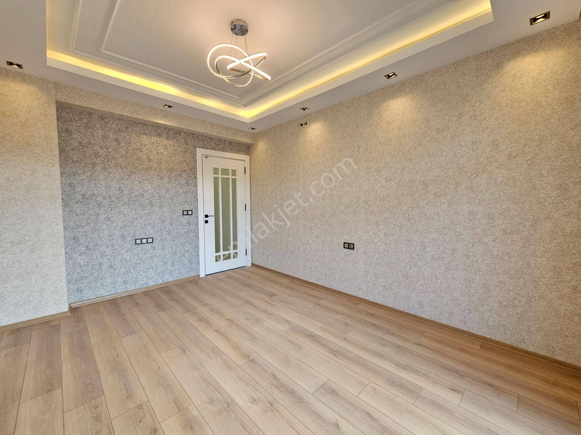 Kahramanlar Cad. Yakını İşyapar Gayrimenkul'den Lüks 3+1 Daire - Görsel 26