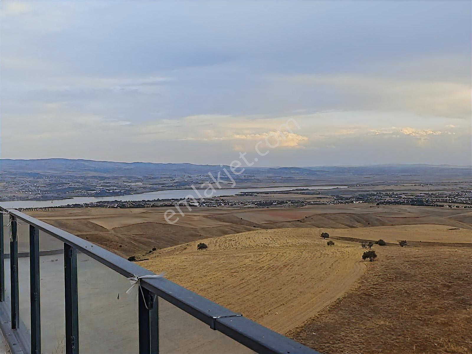 İncek, Göl Manzaralı, Ebeveyn Banyolu, Bağımsız Mutfak Lüx 2+1 - Görsel 6