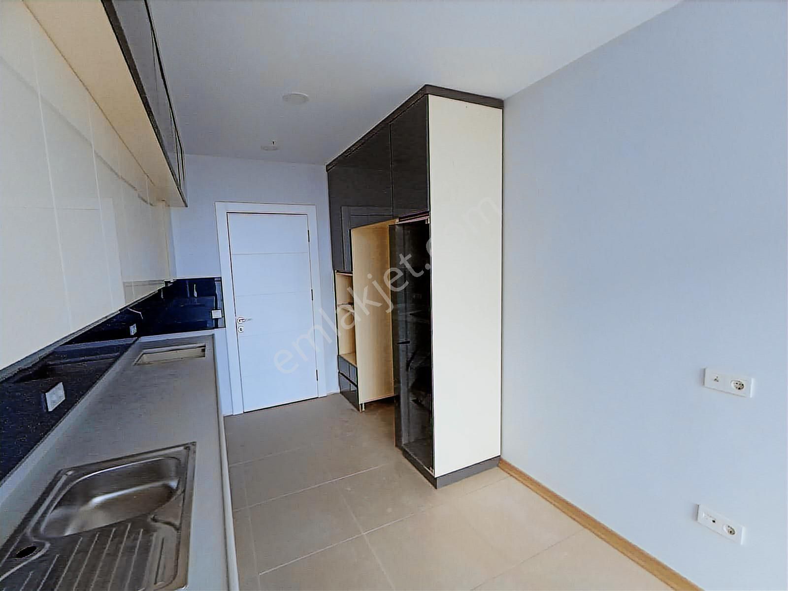 İncek, Göl Manzaralı, Ebeveyn Banyolu, Bağımsız Mutfak Lüx 2+1 - Görsel 23